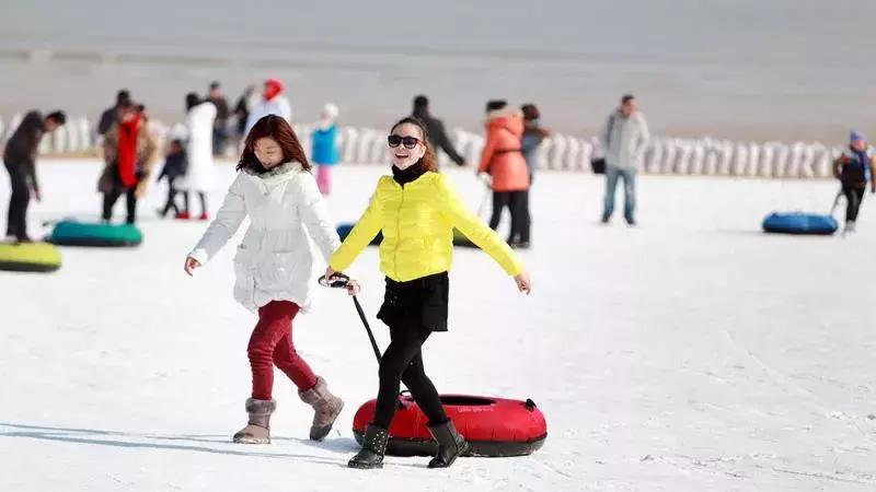 冰雪热浪来袭！如何让冰雪运动融入寻常百姓家？